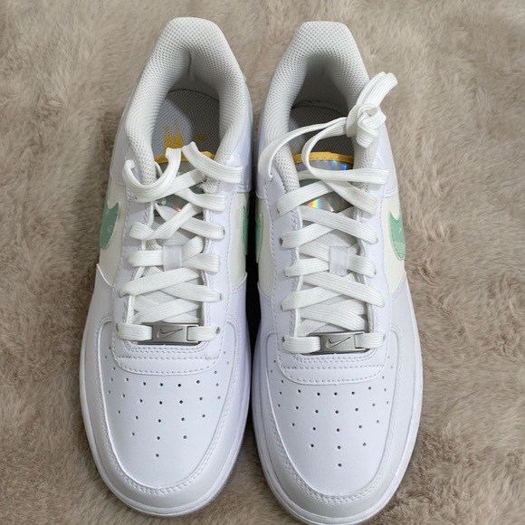 🆕 NIKE Air Force 1 LV8 GS Casual Sneaker White/Phantom/Mint Foam Low Cut Unisex - Picture 3 of 15